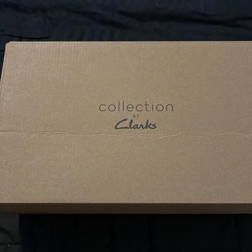 New w/o Tags Clarks Grandin Plain Dress Shoes